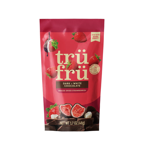 Tru Fru Freeze Dried Strawberries in Dark & White · Fruta seca · 1.7 oz